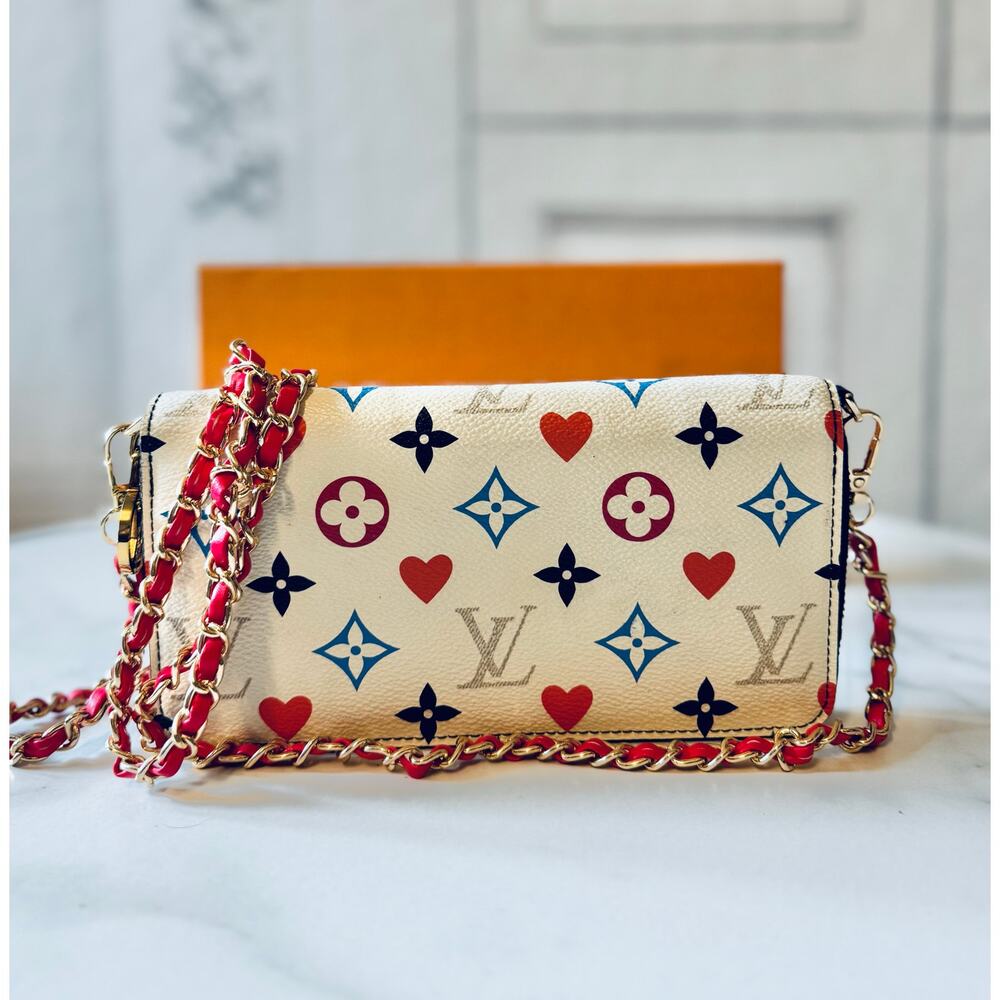 Louis Vuitton Game On Zippy Wallet